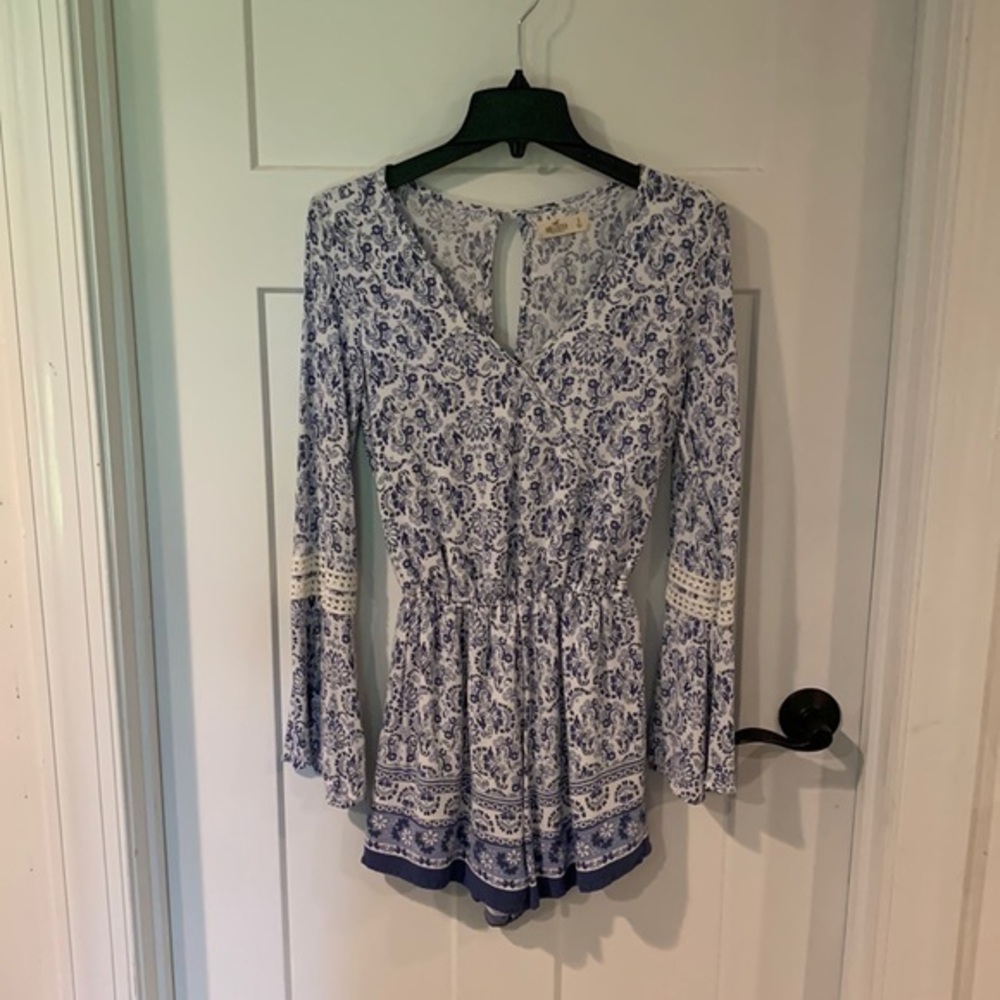 hollister dress Romper size small